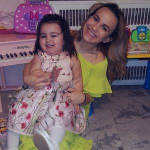 Meet your Posher, Priscilla